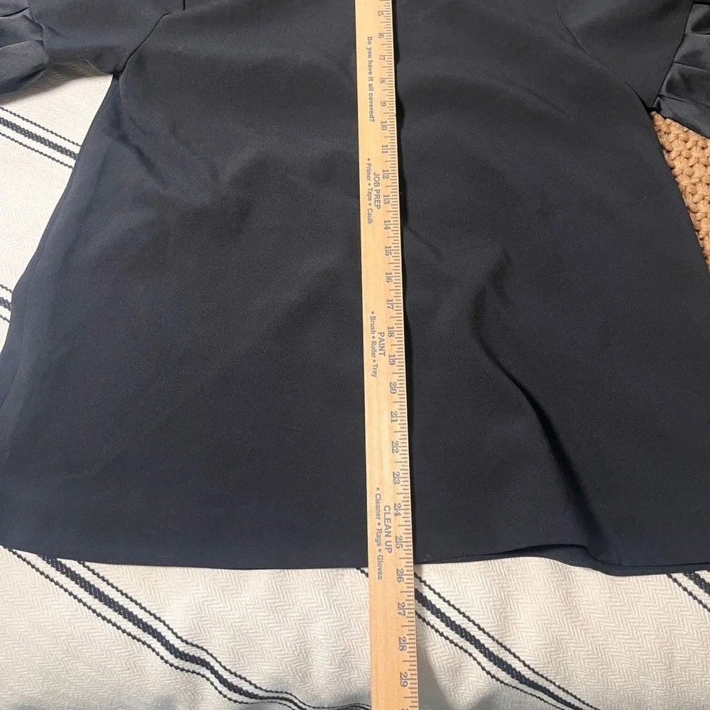 Edit The Brand Black Bell Sleeve Crepe Top Size L